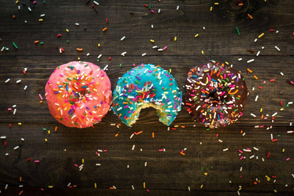 Ilustrasi donat meses (unsplash.com/Patrick Fore)