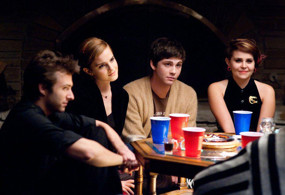 https://cdn.idntimes.com/content-images/post/20170705/perksofbeingwallflower-152500700-2550022-208894-v396268179-ri-sx940-461d4826e1d26e1aa4ee76c30ef19093.jpg