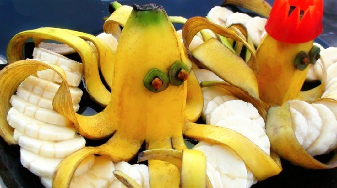 https://cdn.idntimes.com/content-images/post/20171115/pisang-8a226a9f919772590b526870838189f3.png