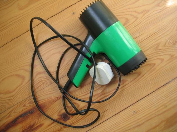 http://cdn.idntimes.com/content-images/post/20160127/poin9bleach-greenandtidy-wordpress-18d8dd2ec31df1cc610036c064ac3b84.jpg