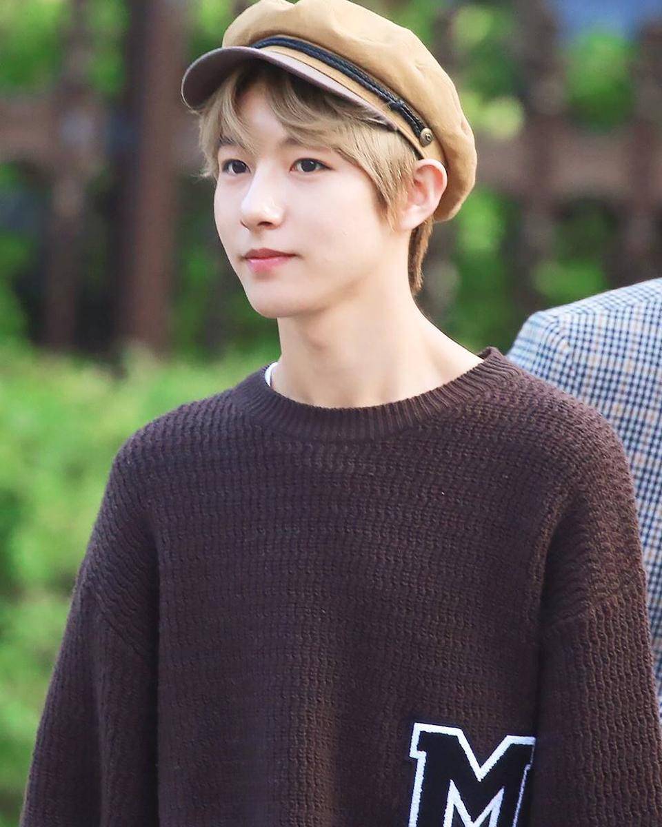 https://cdn.idntimes.com/content-images/post/20180115/renjunnct-80afb32e7068547be8a7bdf6e33dd9ec.jpg