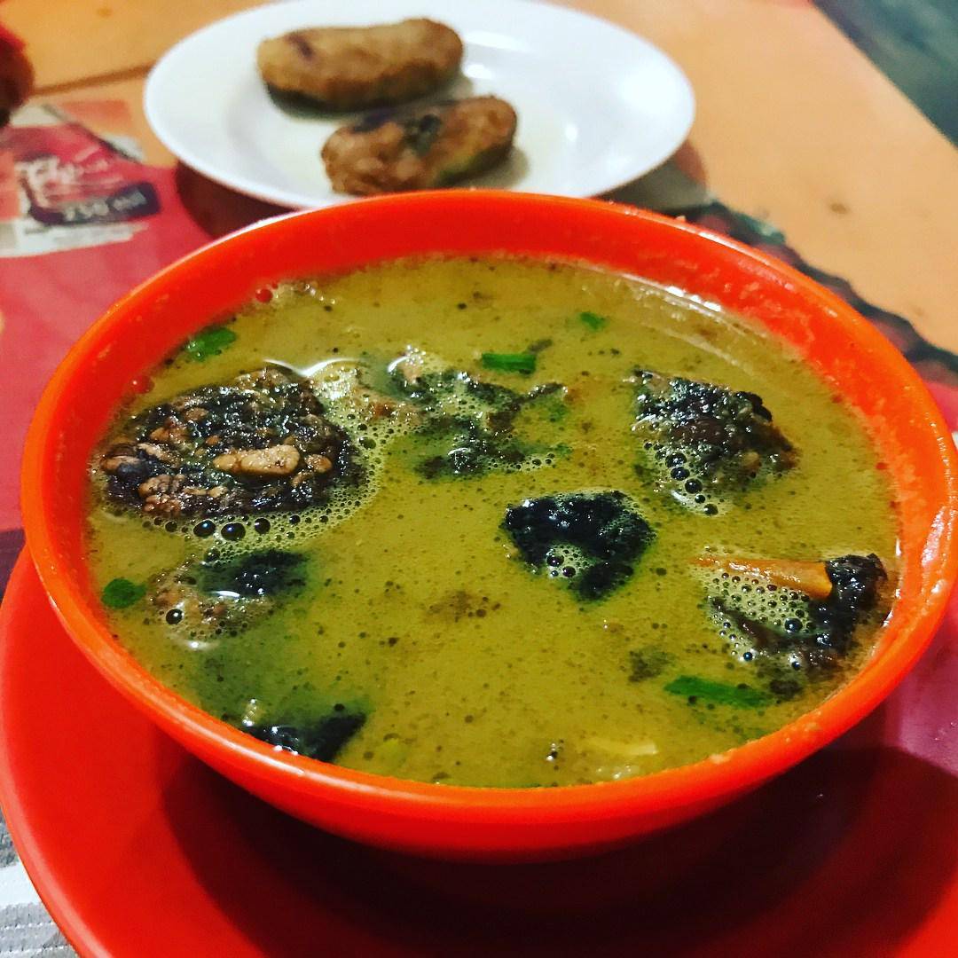 https://cdn.idntimes.com/content-images/post/20180319/rumah-makan-soto-sinar-pagi-medan-2edf7468818a04169e495ecb6c90acd4.jpg