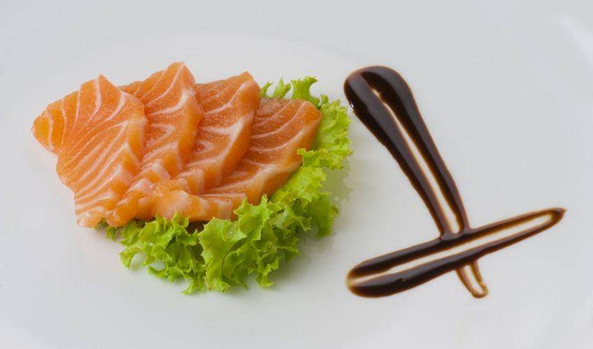 https://cdn.idntimes.com/content-images/post/20171030/salmon-3bd06425c4698db5df380ed10fb20ab4.jpg