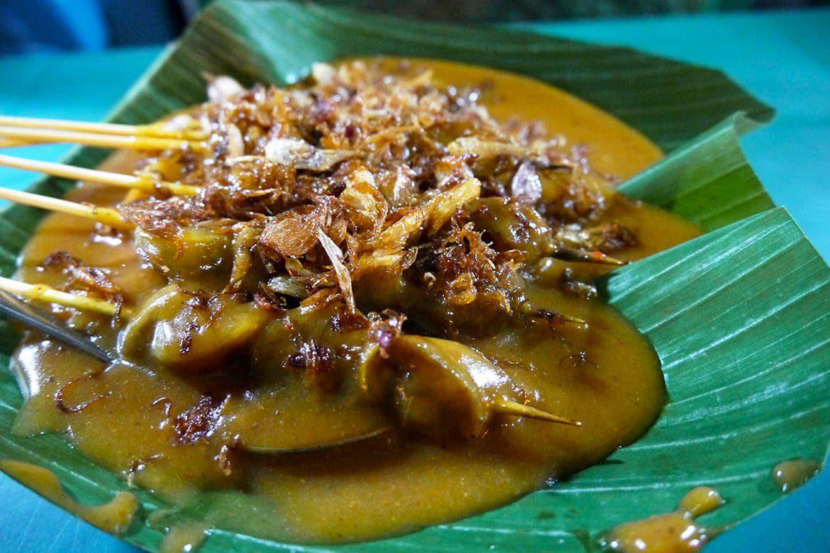 https://cdn.idntimes.com/content-images/post/20171107/sate-padang-82100c9f92b2933d64bf0b505bf6726f.jpg