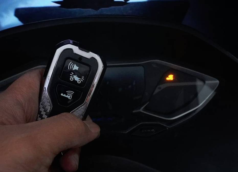 ilustrasi remote motor (wahanahonda.com)