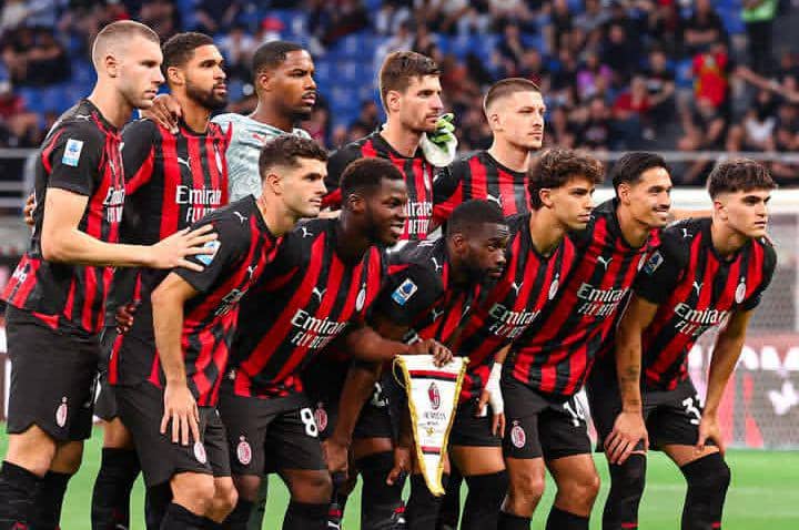 Potret Pemain AC Milan sebelum jalani laga pertandingan Liga Italia (instagram.com/acmilan)
