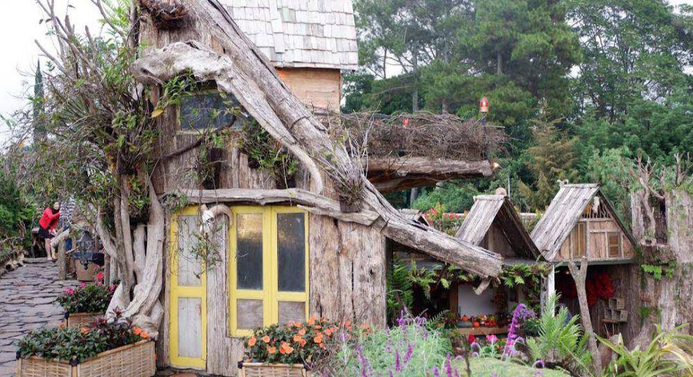 potret Hobbiton Lembang (google.com/maps/Louis N S)