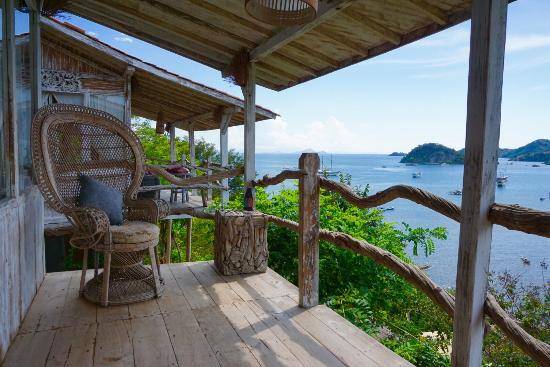 https://cdn.idntimes.com/content-images/post/20170508/selini-on-the-hill-villa-f5780211b695003b59545512a7d7b064.jpg