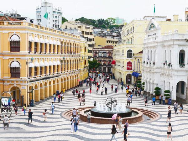 https://cdn.idntimes.com/content-images/post/20180316/senado-square-4-21ada73442e1d65b175713a3c052942c.jpg