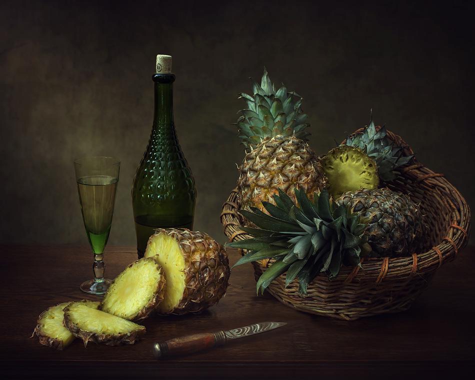 https://cdn.idntimes.com/content-images/post/20171025/still-life-with-pineapple-by-daykiney-d9xwsax-559e50fe730f63e20a4cb6cf9e40cb37.jpg