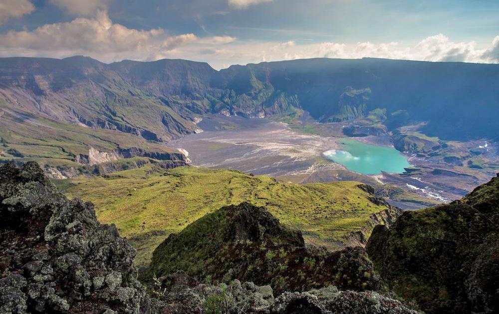https://cdn.idntimes.com/content-images/post/20171130/tambora-3-11175e68d9445d37fe89b7ecc93d0d3d.jpg