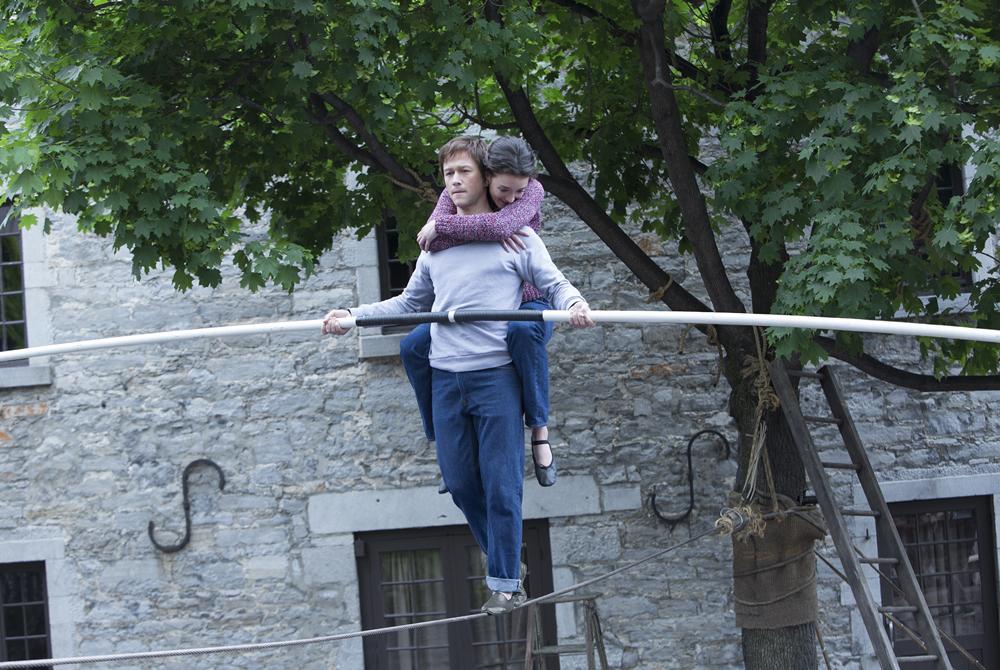 https://cdn.idntimes.com/content-images/post/20160929/the-walk-joseph-gordon-levitt-9e60fffd15b8c800e0d008df5e443980.jpg