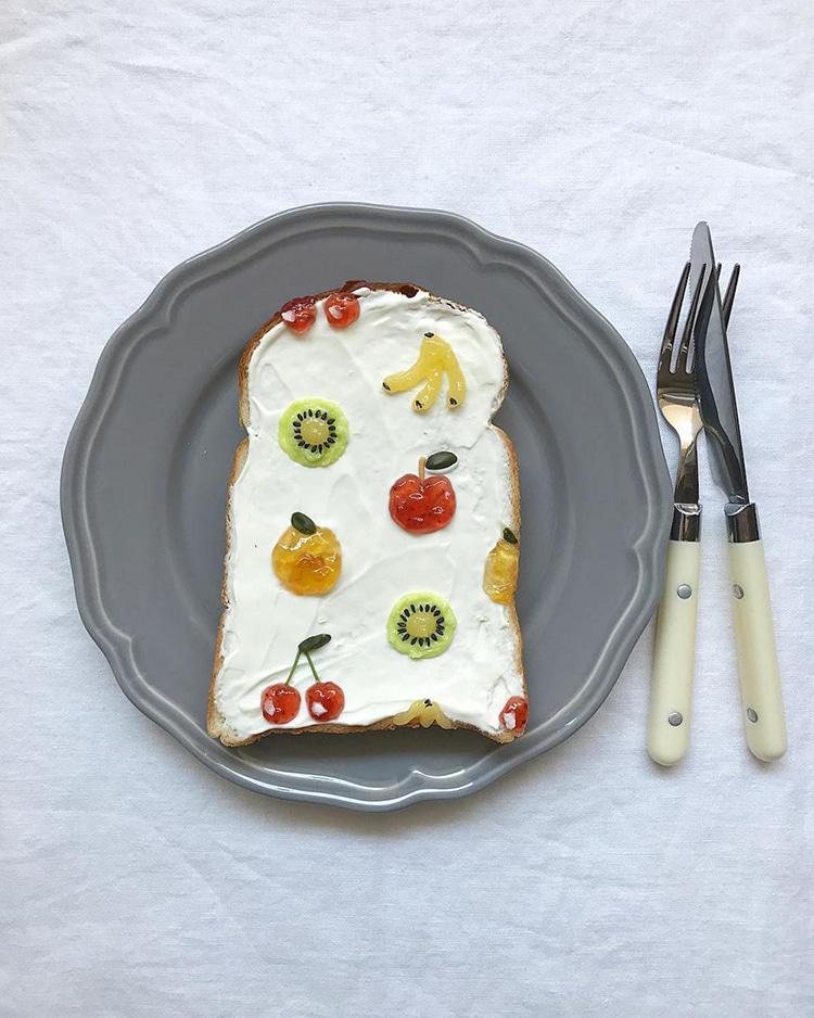 https://cdn.idntimes.com/content-images/post/20171020/toast-art-1-001188a74e8b6ed31a7e28cc2d414326.jpg