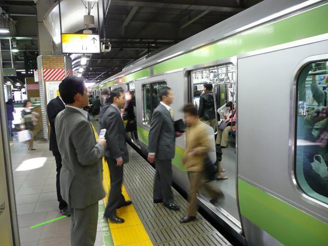 https://cdn.idntimes.com/content-images/post/20160917/u4-7ccedb1f521016696f37968c9abe33e4.jpg