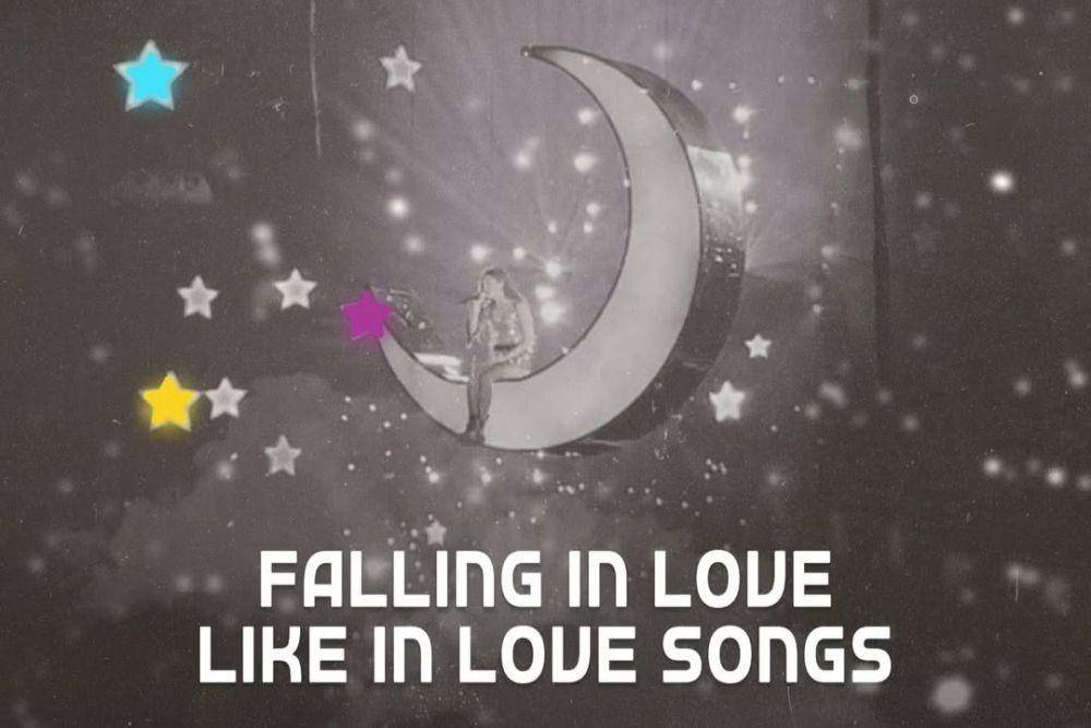 Karaoke Falling in Love Like in Love Songs (instagram.com/swiftindonesia_)