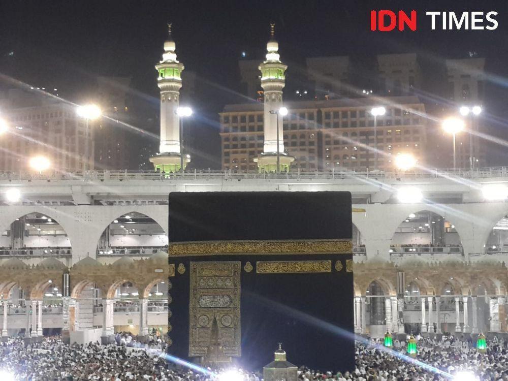 Ilustrasi ibadah haji (IDN Times/Sunariyah)