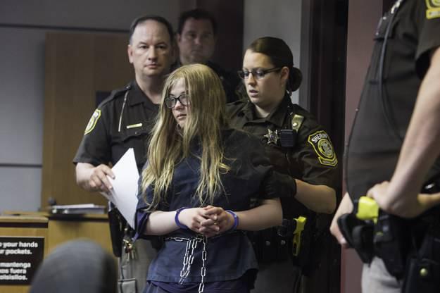 http://cdn.idntimes.com/content-images/post/old/13d0c-girl-1_associatedpress.jpg