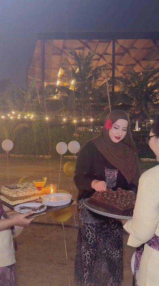 Pesta Ulang Tahun ke-33 Tasyi Athasyia (Instagram.com/tasyiiathasyia)