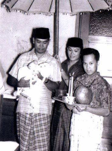 https://cdn.idntimes.com/content-images/post/20190910/318493-bj-habibie-anak-anak-39a039146bb8c4e80055c030aa062b81.jpg