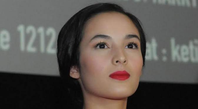 http://cdn.idntimes.com/content-images/post/old/9617d-039105700_1419301221-chelsea-islan.jpg