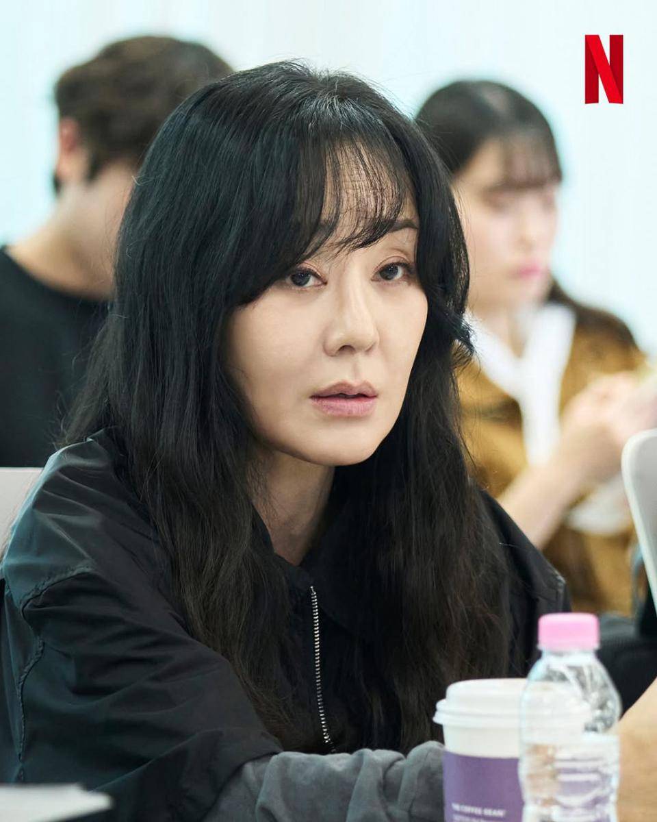 potret pembacaan naskah drama Notes From the Last Row (instagram.com/netflixkr)