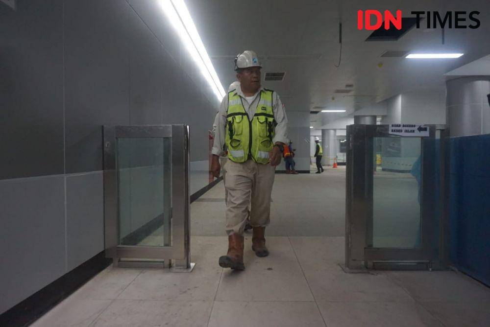 https://cdn.idntimes.com/content-images/post/20190131/akses-keluar-f0ca08104ef9a9bd706009013926a49c.jpeg