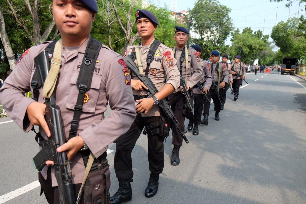 https://cdn.idntimes.com/content-images/post/20191113/antarafoto-bom-bunuh-diri-medan-131119-irsan-3-f8762a7b45018180e5f25939cbd0cb7a.jpg