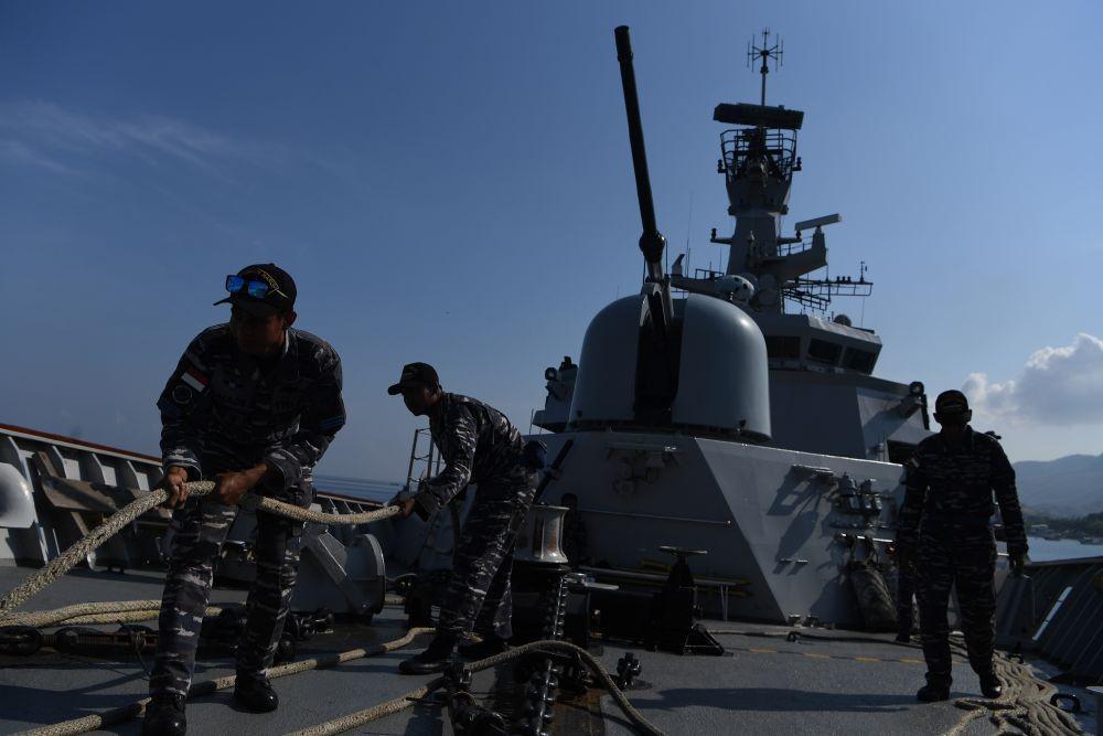 https://cdn.idntimes.com/content-images/post/20191211/antarafoto-kri-usman-harun-tiba-di-timor-leste-11122019-zk-9-f6aa8d496cac17af6d050ba74a44b8ad.jpg