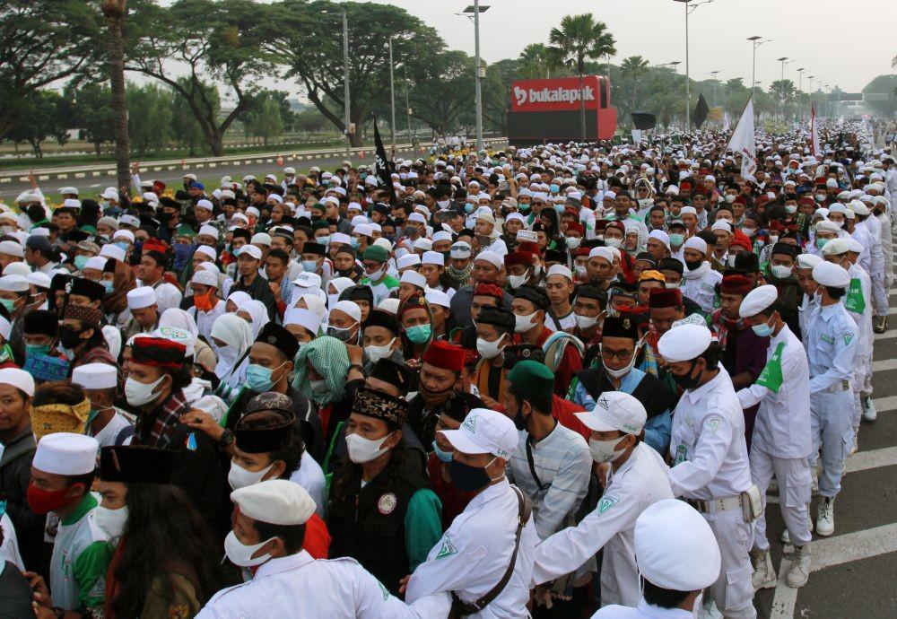 https://cdn.idntimes.com/content-images/post/20201110/antarafoto-massa-jemput-hrs-10112020-bal-4-f0e99ef9b6bc8586e5b6d23dc96745e6.jpg
