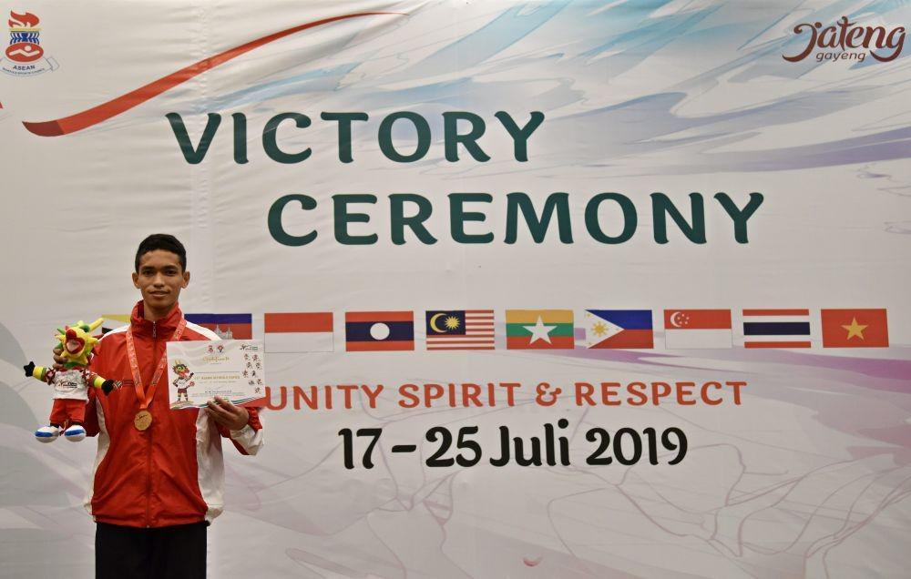 https://cdn.idntimes.com/content-images/post/20190722/antarafoto-medali-emas-pencak-silat-asg-220719-tom-4-f1c7d95adf1e7fb101a2a91017d2a450.jpg