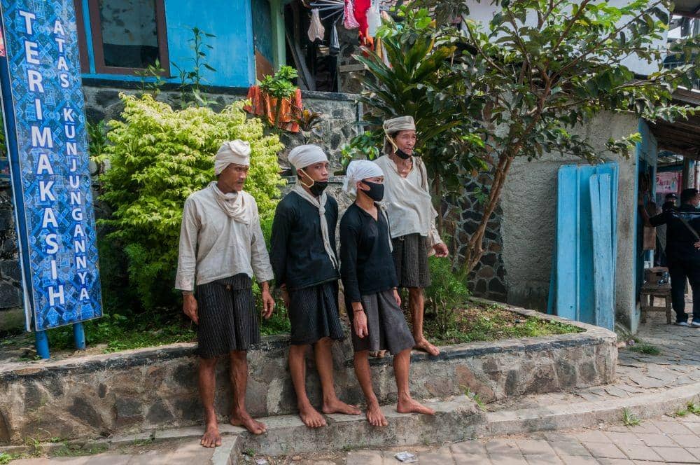 https://cdn.idntimes.com/content-images/post/20200708/antarafoto-permohonan-penutupan-wisata-baduy-070720-bk-1-f256b62f99443873accdc55b4f81489c.jpg