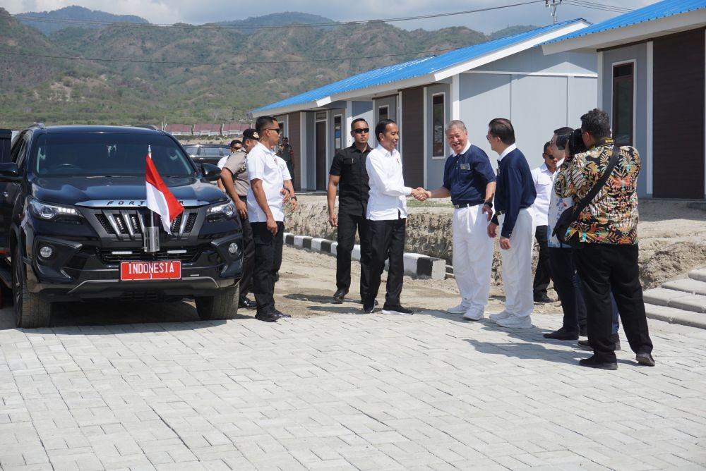 https://cdn.idntimes.com/content-images/post/20191030/antarafoto-presiden-tinjau-pembangunan-huntap-dipalu-291019-mh-2-16af6ad0a1b79b19cae76b7a6c19469e.jpg