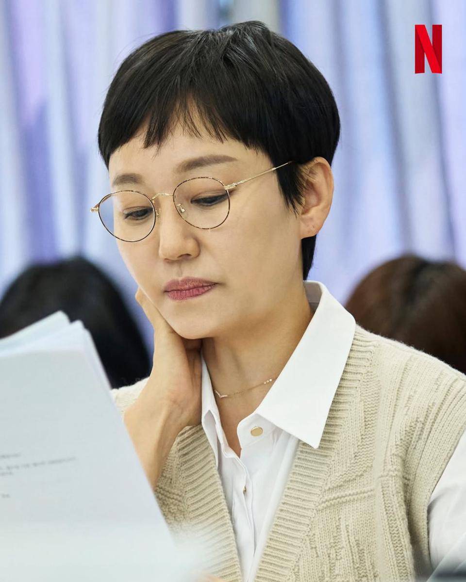 potret pembacaan naskah drama Notes From the Last Row (instagram.com/netflixkr)