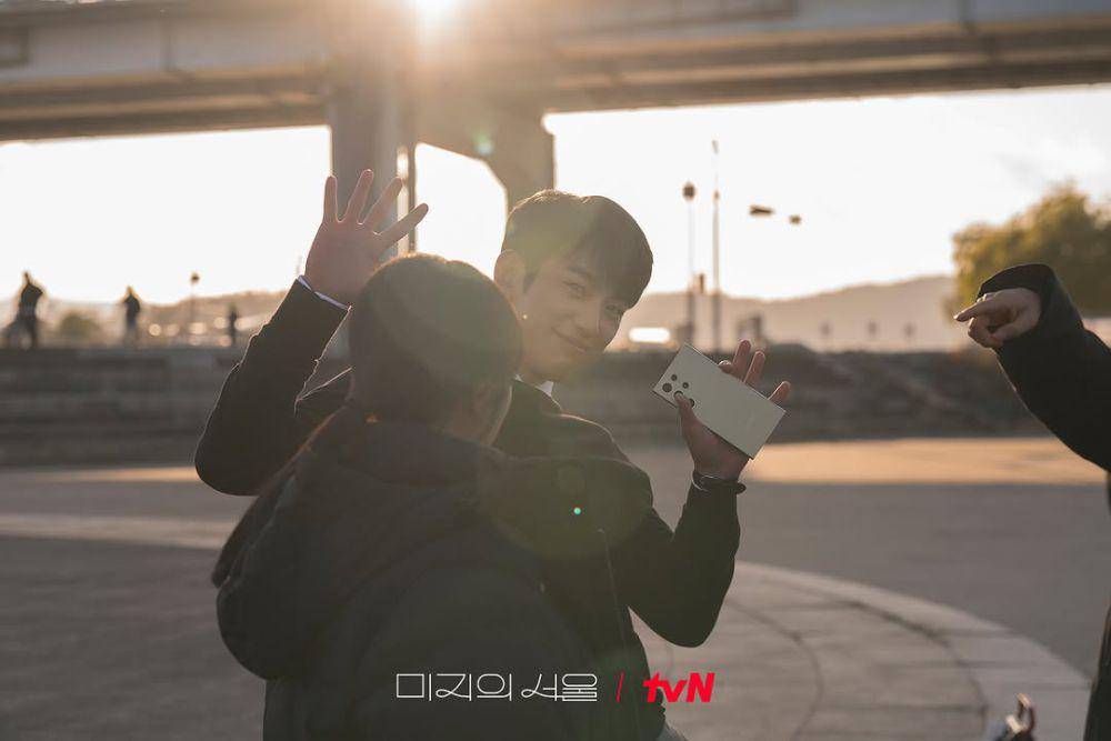 potret behind the scene drakor Our Unwritten Seoul (instagram.com/tvn_drama)