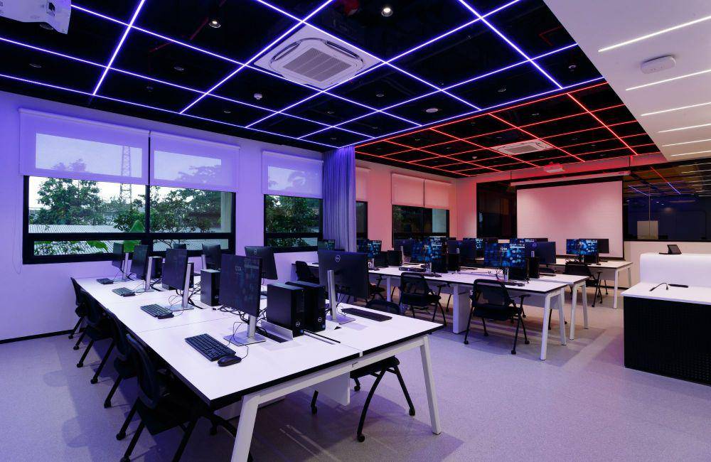 Ruang kelas Deakin University Lancaster University Indonesia (DLI) yang berlokasi di Bandung, Jawa Barat. (dok. Deakin University Lancaster University Indonesia)