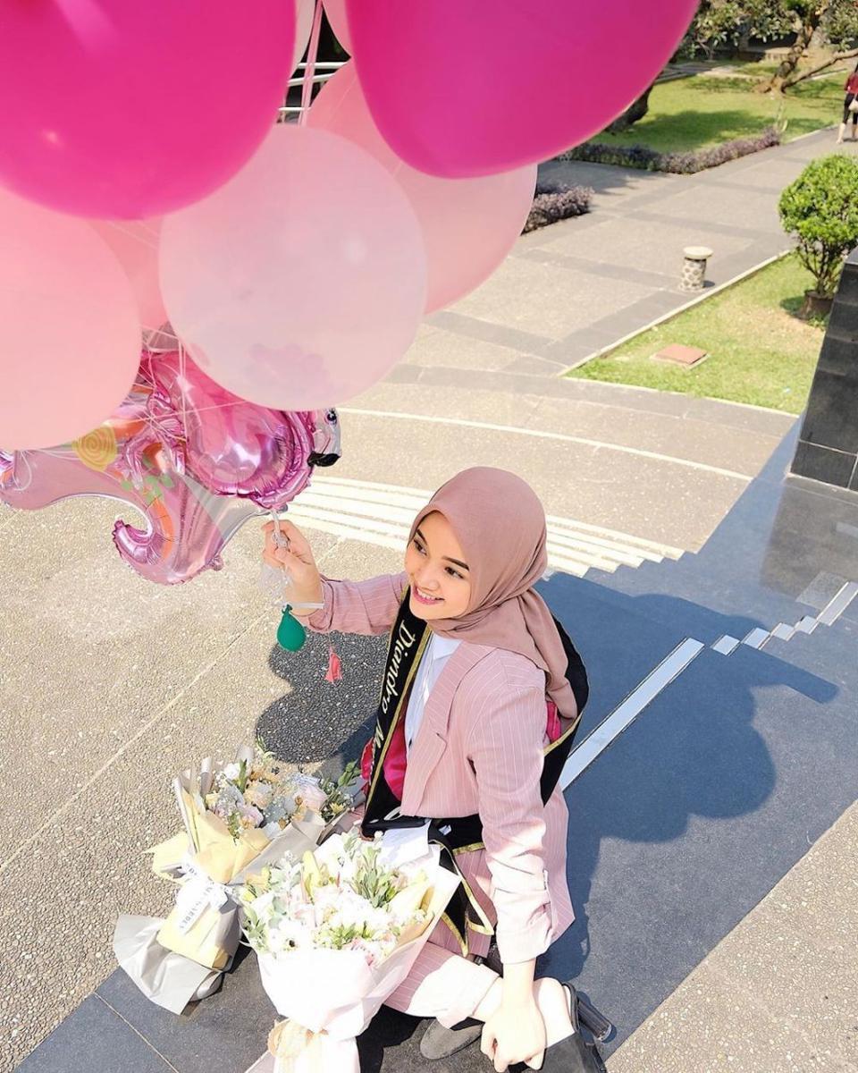 https://cdn.idntimes.com/content-images/post/20190719/diandra-1-915642b50b9815766b415a6274a43891.jpg