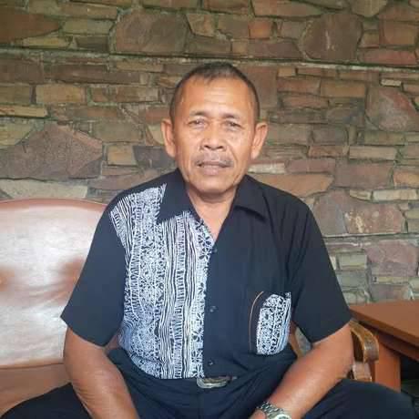 http://cdn.idntimes.com/content-images/post/old/ec88d-tatang-3_detikcom.jpg