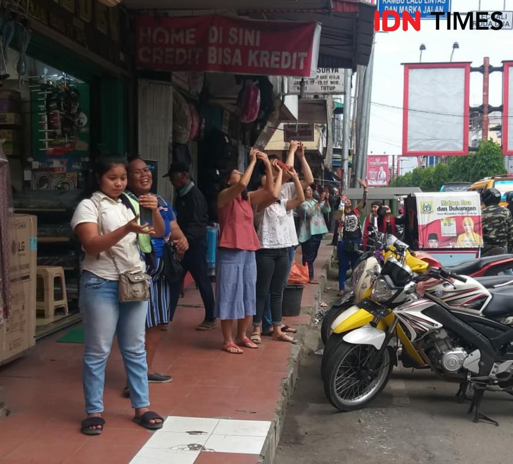 https://cdn.idntimes.com/content-images/post/20191226/gerhana-matahari-di-sumut-3-76425632031500ef271de0c8083bb040.png