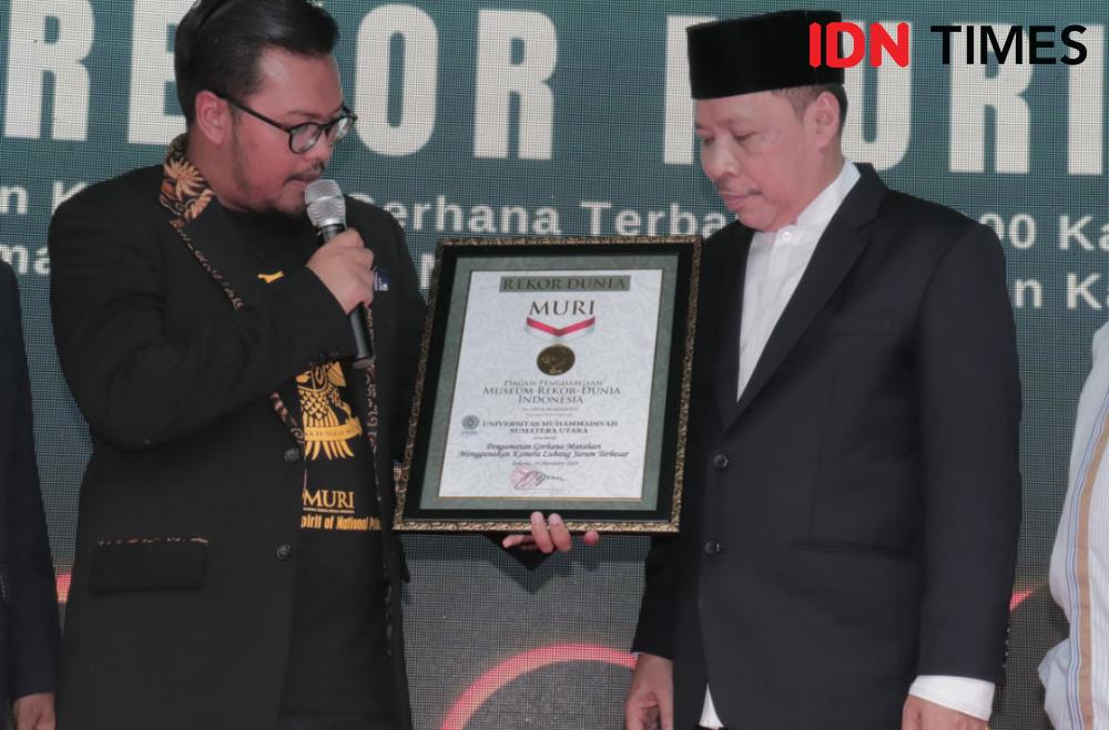 https://cdn.idntimes.com/content-images/post/20191226/gerhana-matahari-di-sumut-6-cca758d075fec4c279c1ac61b72b143e.png