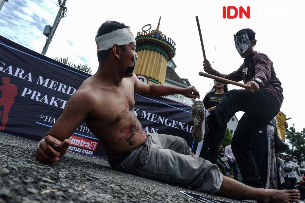 https://cdn.idntimes.com/content-images/post/20200626/hari-anti-penyiksaan-4-53d0c3f4917ff3bc8d709f8c4e6f4480.jpg