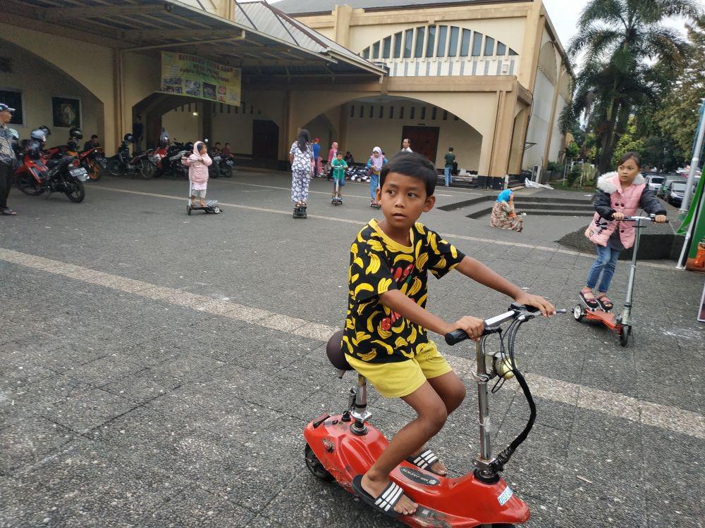 https://cdn.idntimes.com/content-images/post/20190506/img-20190506-164926-0c7dc763183306242332713bb5ee6c0b.jpg