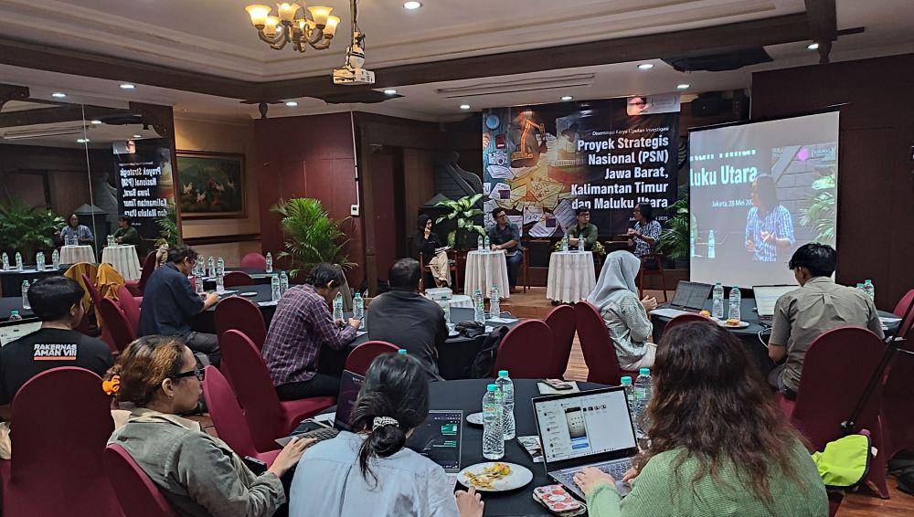 Diskusi Peluncuran Buku Karya Liputan Investigasi Proyek Strategis Nasional (PSN) di Swiss-Belinn Wahid Hasyim, Jakarta Pusat, Rabu, 28 Mei 2025 . (Dok. AJI Indonesia)