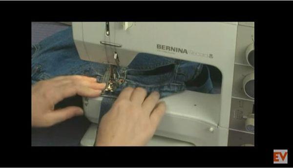http://cdn.idntimes.com/content-images/post/20160223/jeans7-723838d474bfe1126f08f1f15fb4fbbc.JPG