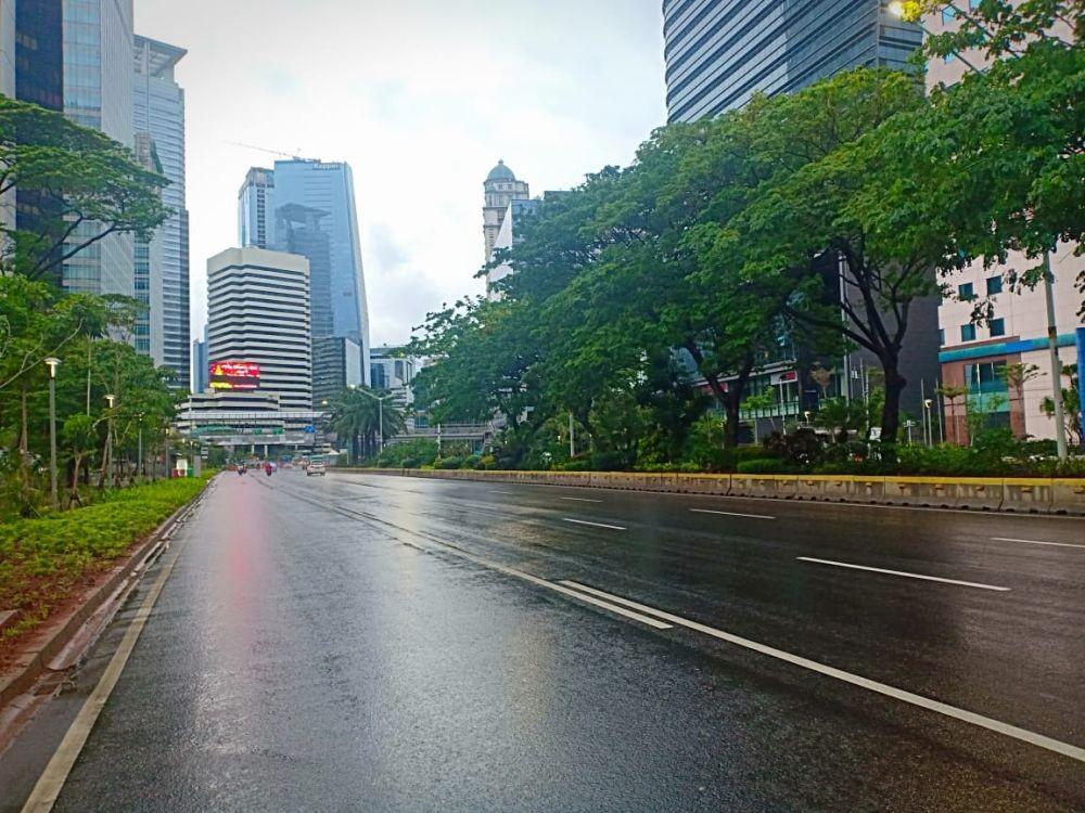 https://cdn.idntimes.com/content-images/post/20190101/kondisi-jakarta-yang-bersih-setelah-perayaan-menyambut-tahun-baru-2019-1-8ddf5f4a3858ee50e1ad3b8640a57e2c.jpeg