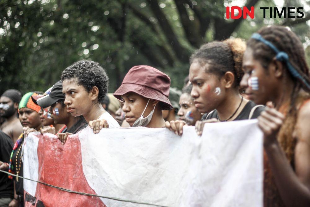 https://cdn.idntimes.com/content-images/post/20190827/mahasiswa-papua-di-bandung-2676-7a3506c95304feed07dbf5c60fd06eb1.jpg