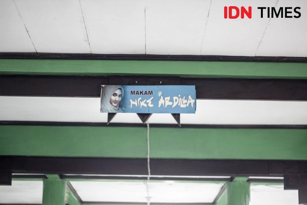 https://cdn.idntimes.com/content-images/post/20190524/makan-nike-ardila-8005-19271dab8563c1676501e46745b409ae.jpg
