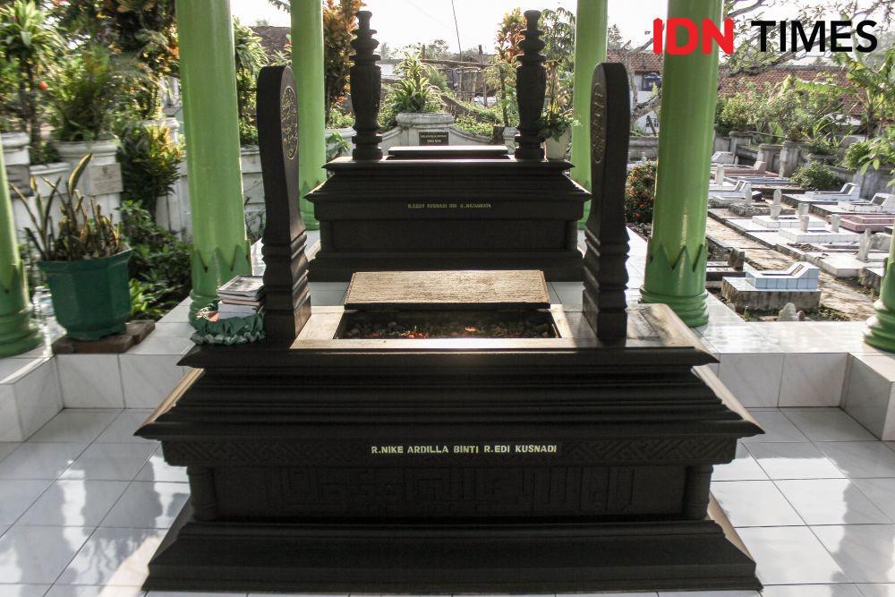 https://cdn.idntimes.com/content-images/post/20190524/makan-nike-ardila-8027-31f05c93d7bc852d847b4cdda66950b2.jpg