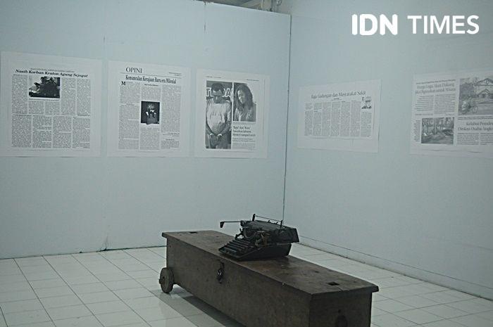 https://cdn.idntimes.com/content-images/post/20200208/pameran-foto-keraton-15-bec081cae0473f6870998ca2a3bdce1a.JPG