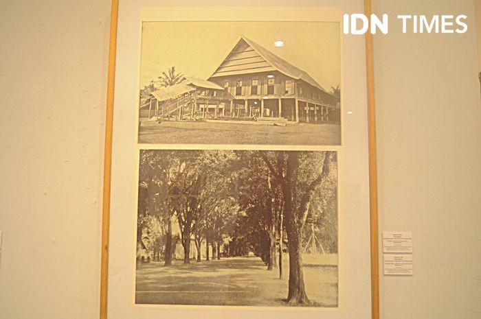https://cdn.idntimes.com/content-images/post/20200208/pameran-foto-keraton-22-832e6f6c3961cbfef04e8f6dd300a106.JPG