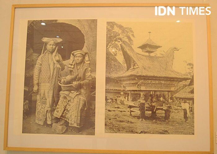 https://cdn.idntimes.com/content-images/post/20200208/pameran-foto-keraton-8-402d487f22d7b2e4247c7d2a674f3abb.JPG